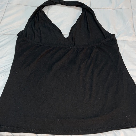 Halter top - Picture 2 of 3